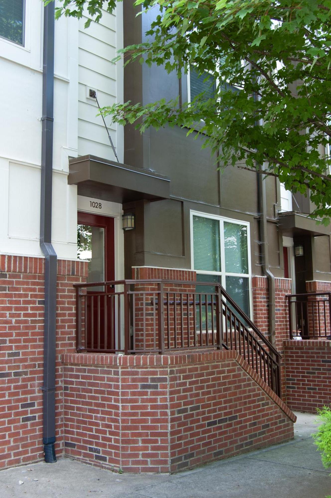 Modern Townhouse - 1 Min To Uptown Clt - Walk To Restaurants Charlotte Exterior photo